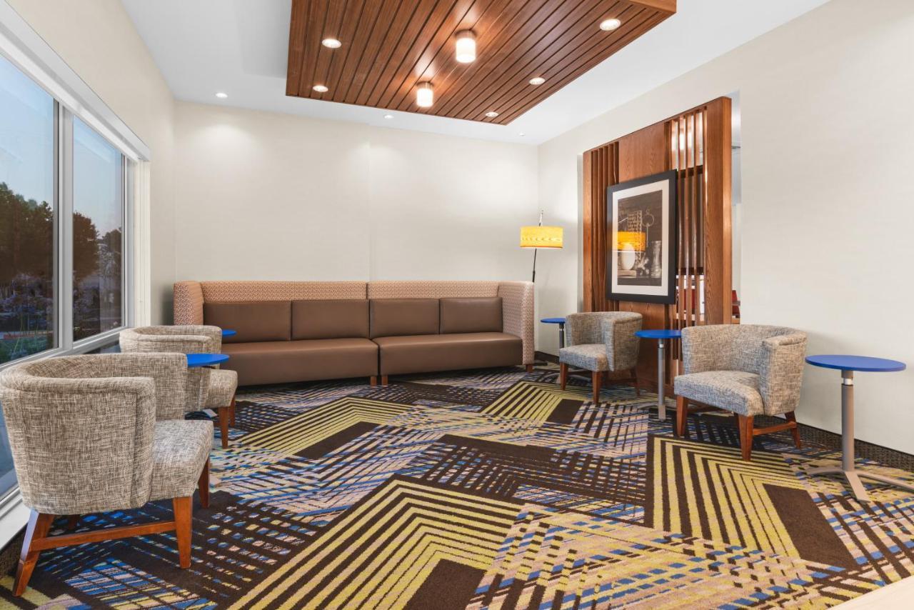Holiday Inn Express & Suites - Suisun City By Ihg エクステリア 写真